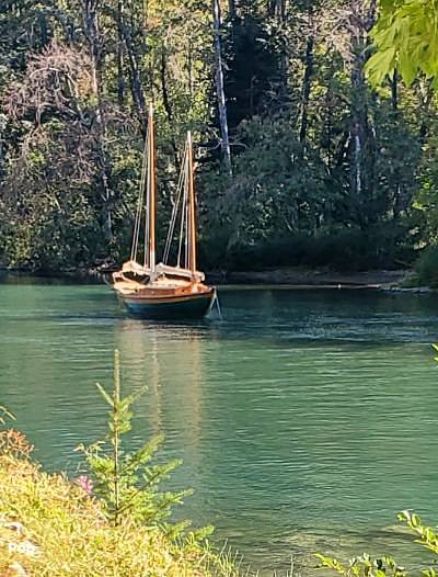 Slide: The Image of Custom 28 Junk Rig 1977 - 12843108