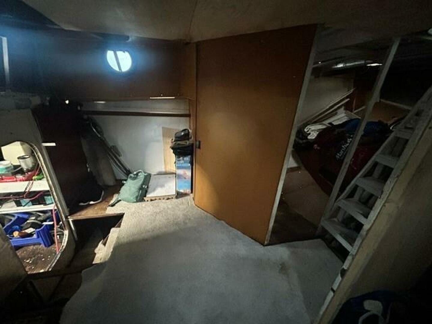 Slide: The Image of Custom 76 1989 - 5430700