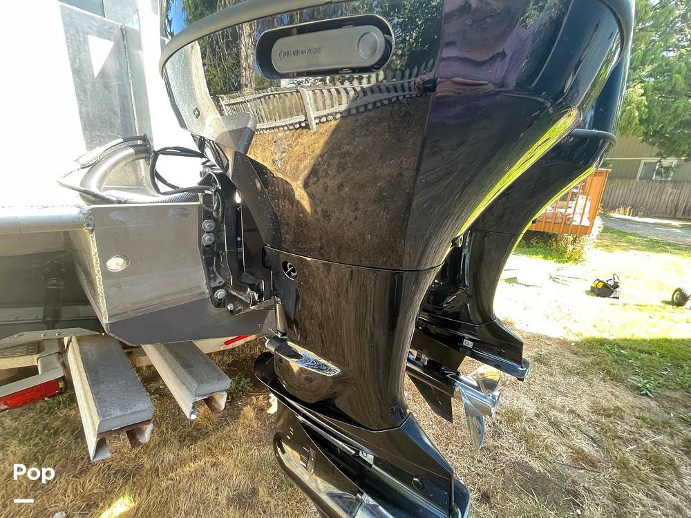 Slide: The Image of Custom Aluminum 26 2023 - 13007621