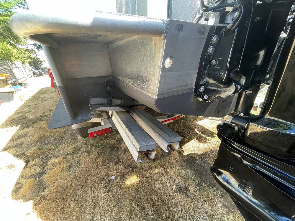Slide: The Image of Custom Aluminum 26 2023 - 13007624