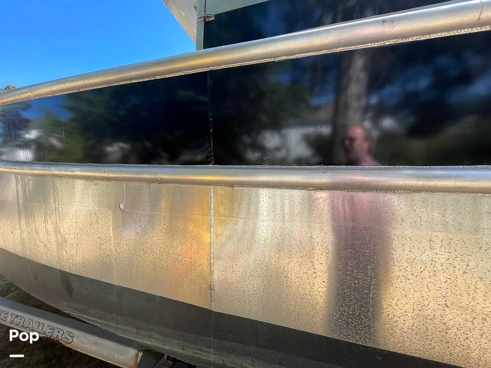 Slide: The Image of Custom Aluminum 26 2023 - 13007631