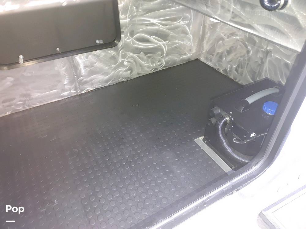 Slide: The Image of Custom Aluminum 26 2023 - 13685393