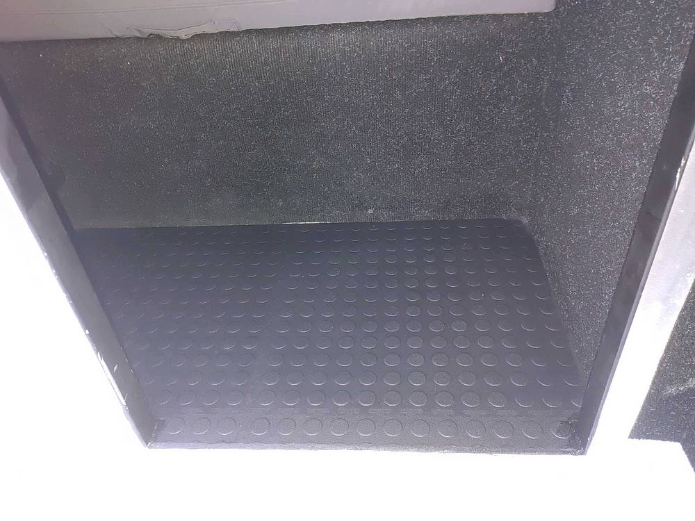 Slide: The Image of Custom Aluminum 26 2023 - 13685394