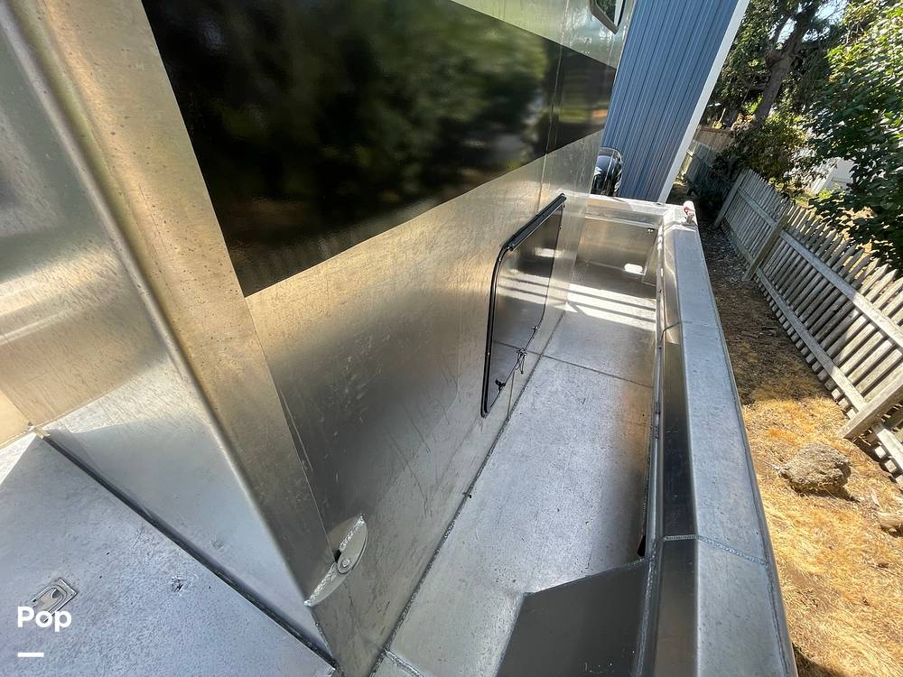 Slide: The Image of Custom Aluminum 26 2023 - 13007266
