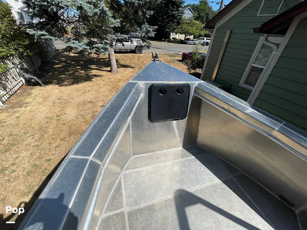 Slide: The Image of Custom Aluminum 26 2023 - 13007271