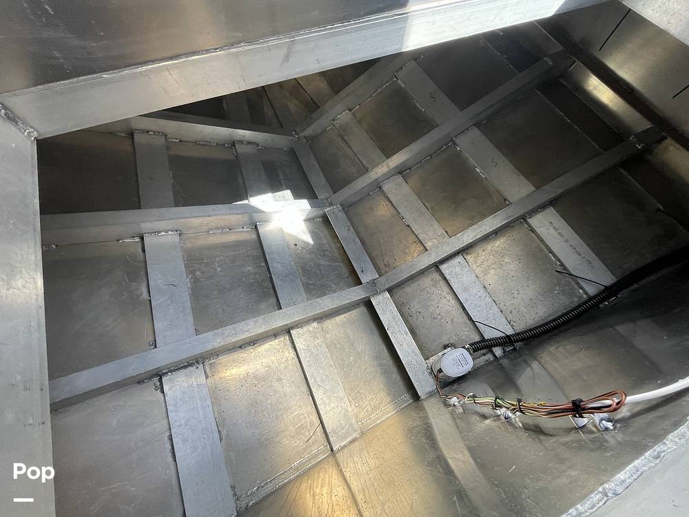 Slide: The Image of Custom Aluminum 26 2023 - 13007276