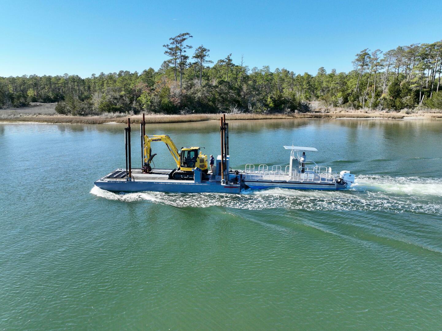 Slide: The Image of Custom Barge 2024 - 4943805