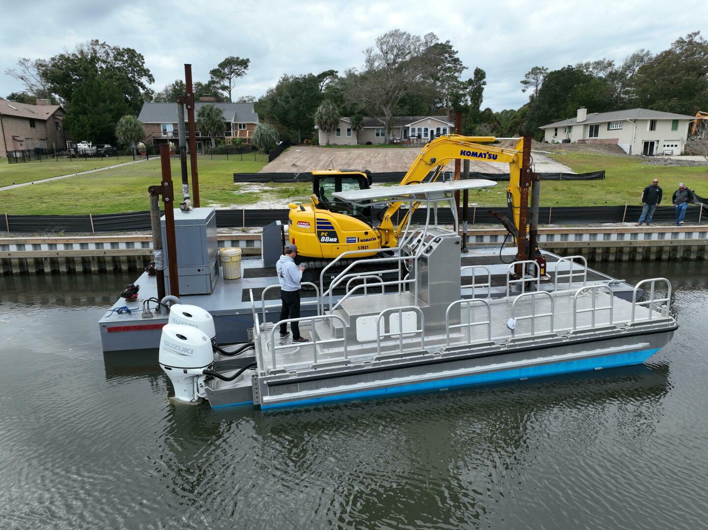 Slide: The Image of Custom Barge 2024 - 4943822