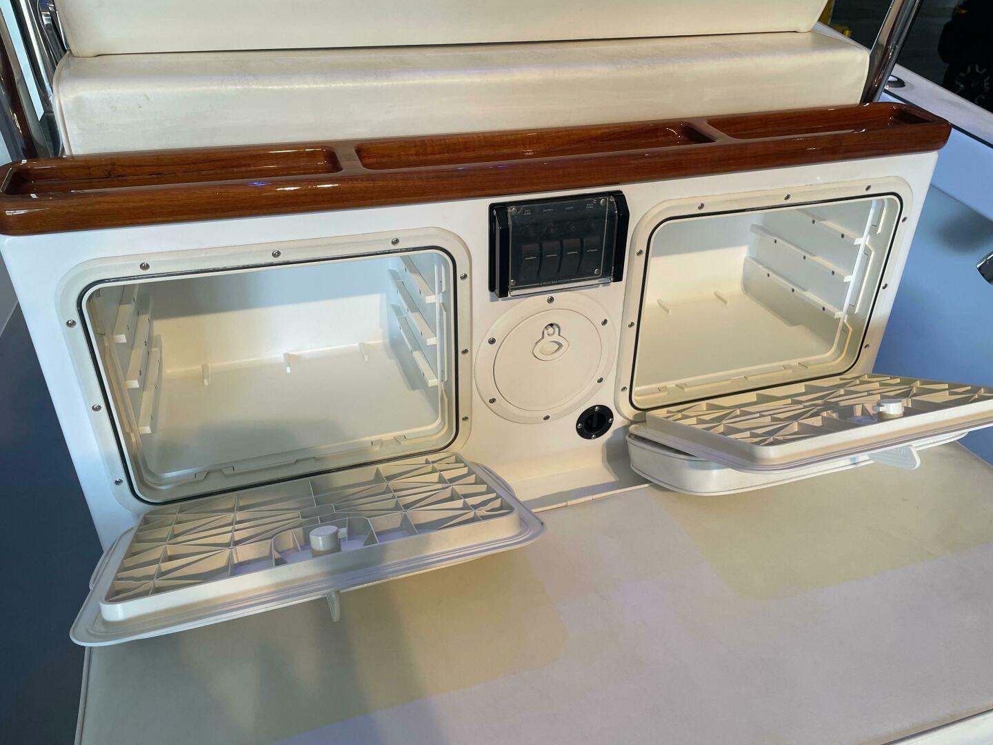 Slide: The Image of Custom Carolina Style 25 2017 - 4331319