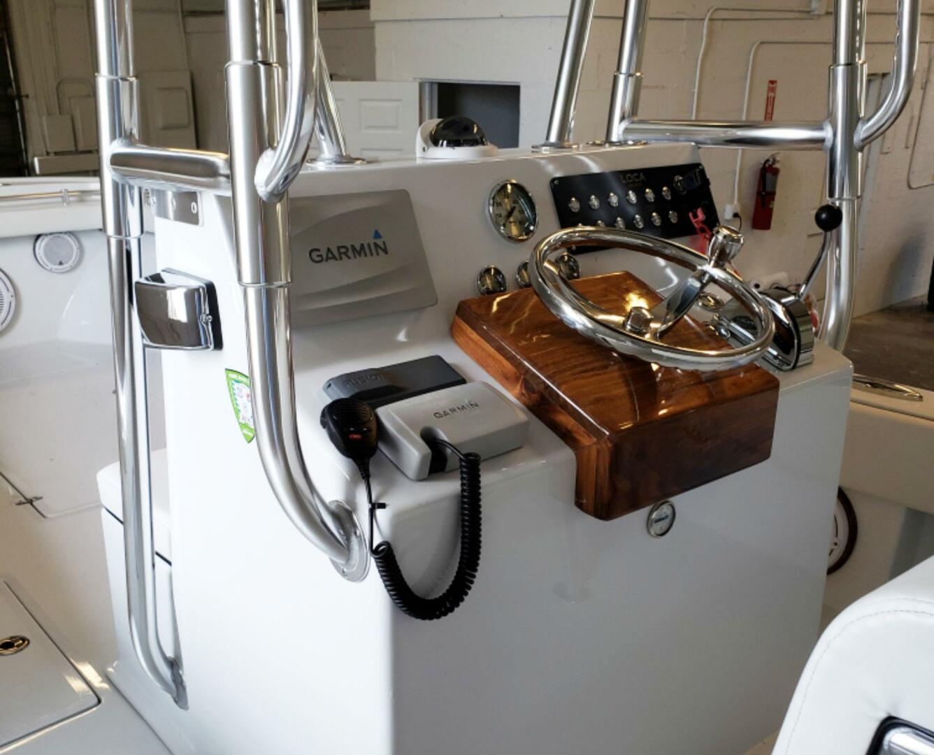 Slide: The Image of Custom Correct Craft Inc. Fish Nautique 1978 - 4344445