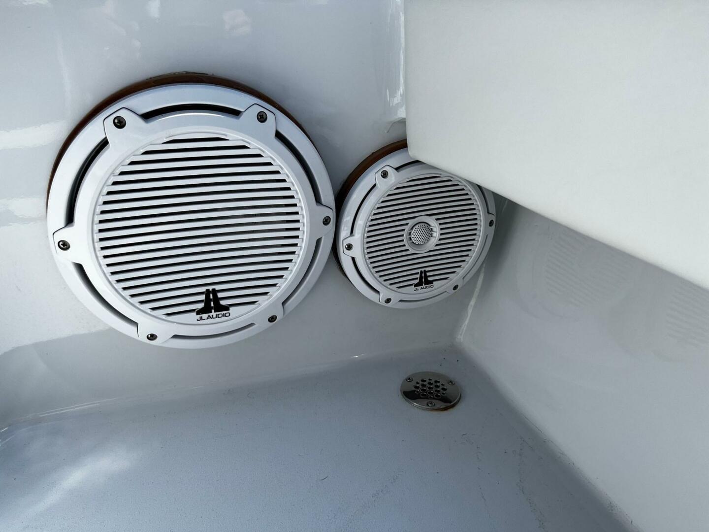 Slide: The Image of Custom Correct Craft Inc. Fish Nautique 1978 - 4344465