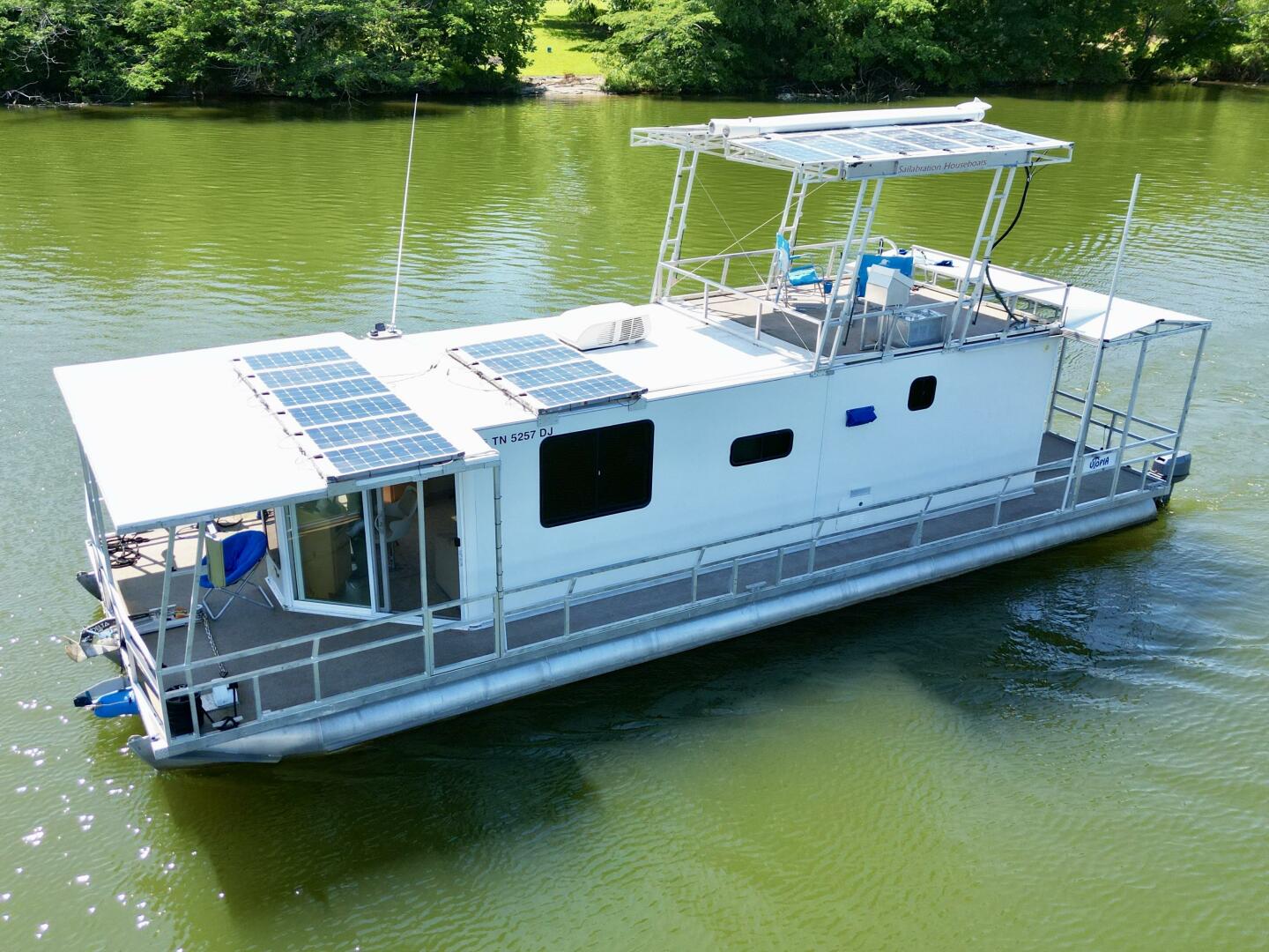 Slide: The Image of Custom Dennison's Custom Trailer Works/Sailabration 14 x 43 Solar Electric Aluminum Tritoon Houseboat 2003 - 4498927