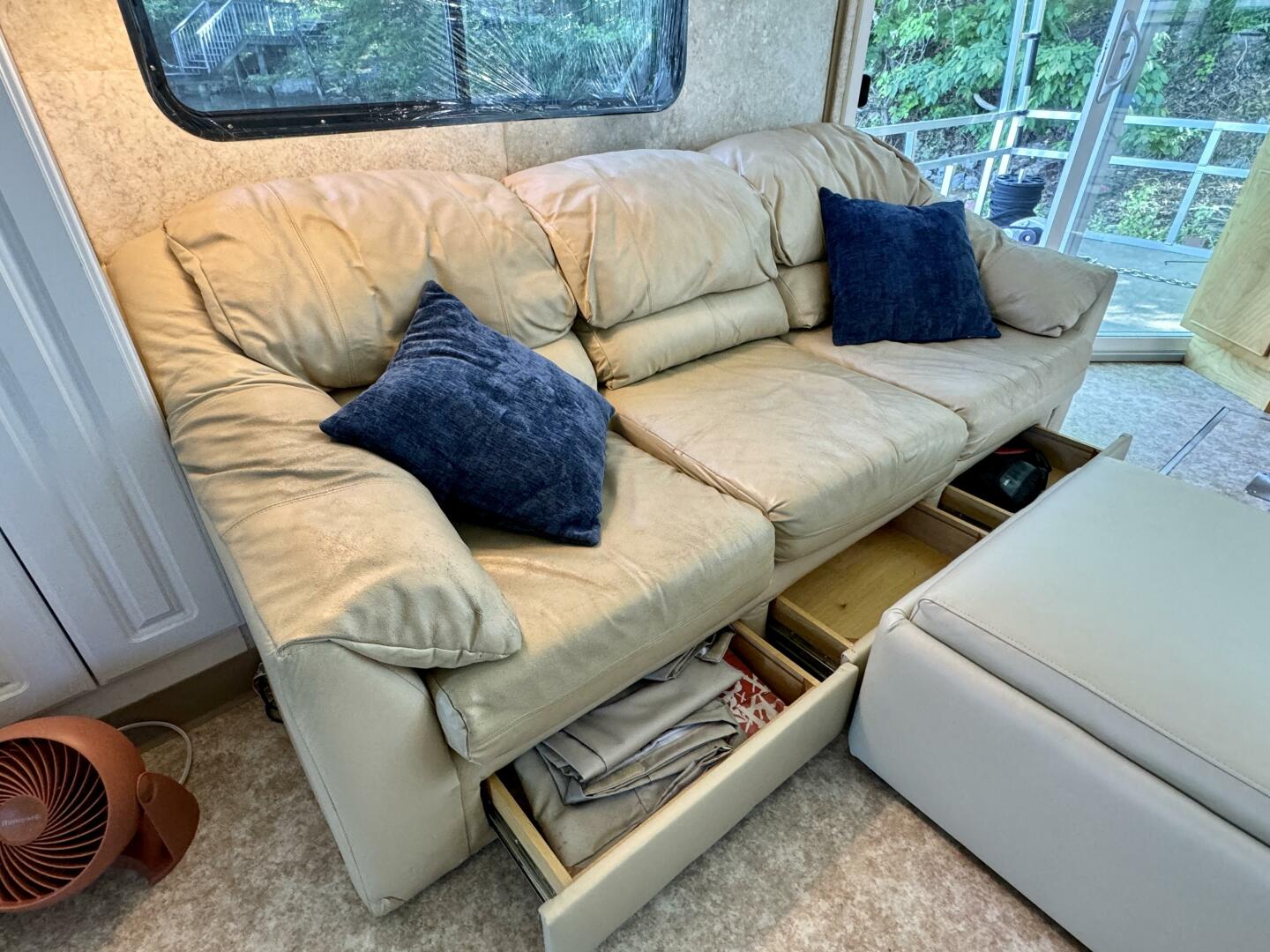 Slide: The Image of Custom Dennison's Custom Trailer Works/Sailabration 14 x 43 Solar Electric Aluminum Tritoon Houseboat 2003 - 4498984