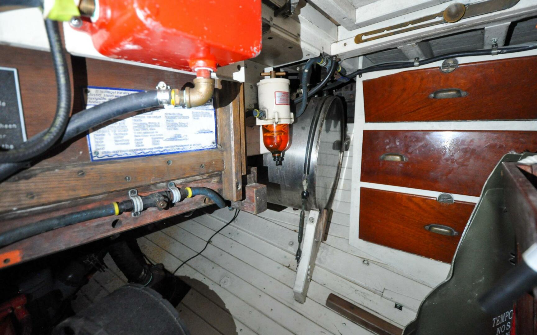 Slide: The Image of Eldridge McInnis 47 Cutter Prowess955 - 4154427