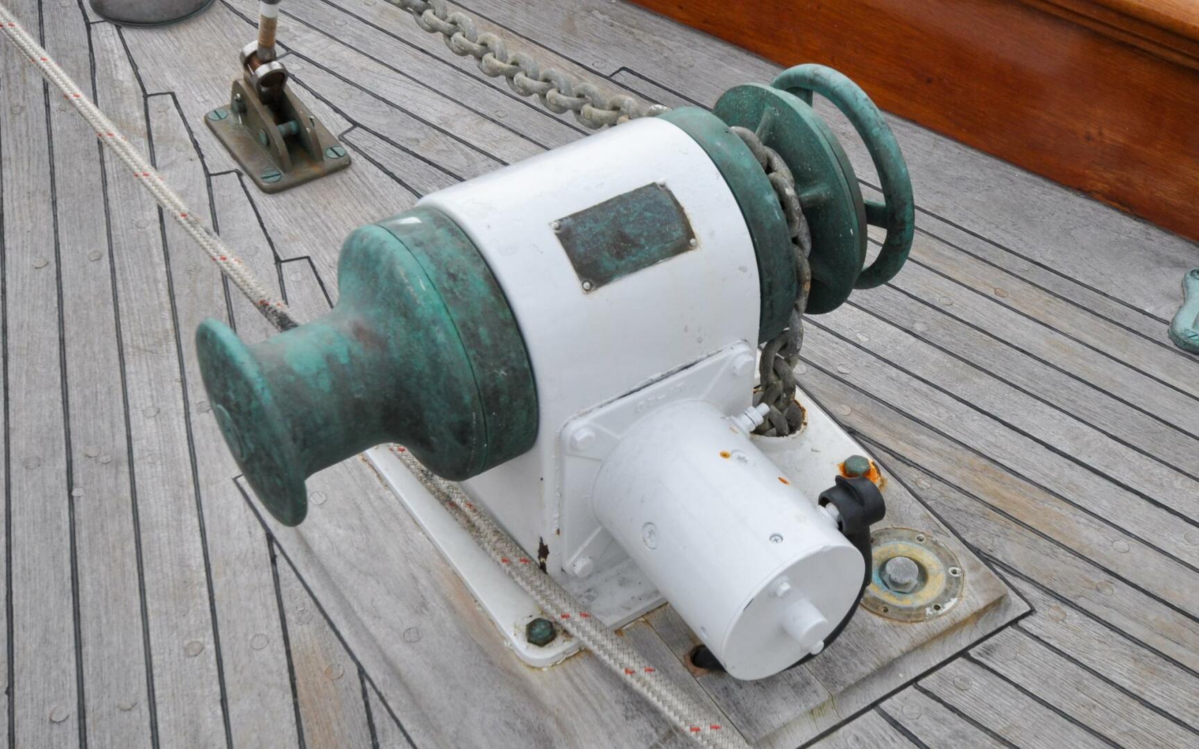 Slide: The Image of Eldridge McInnis 47 Cutter Prowess861 - 4154285