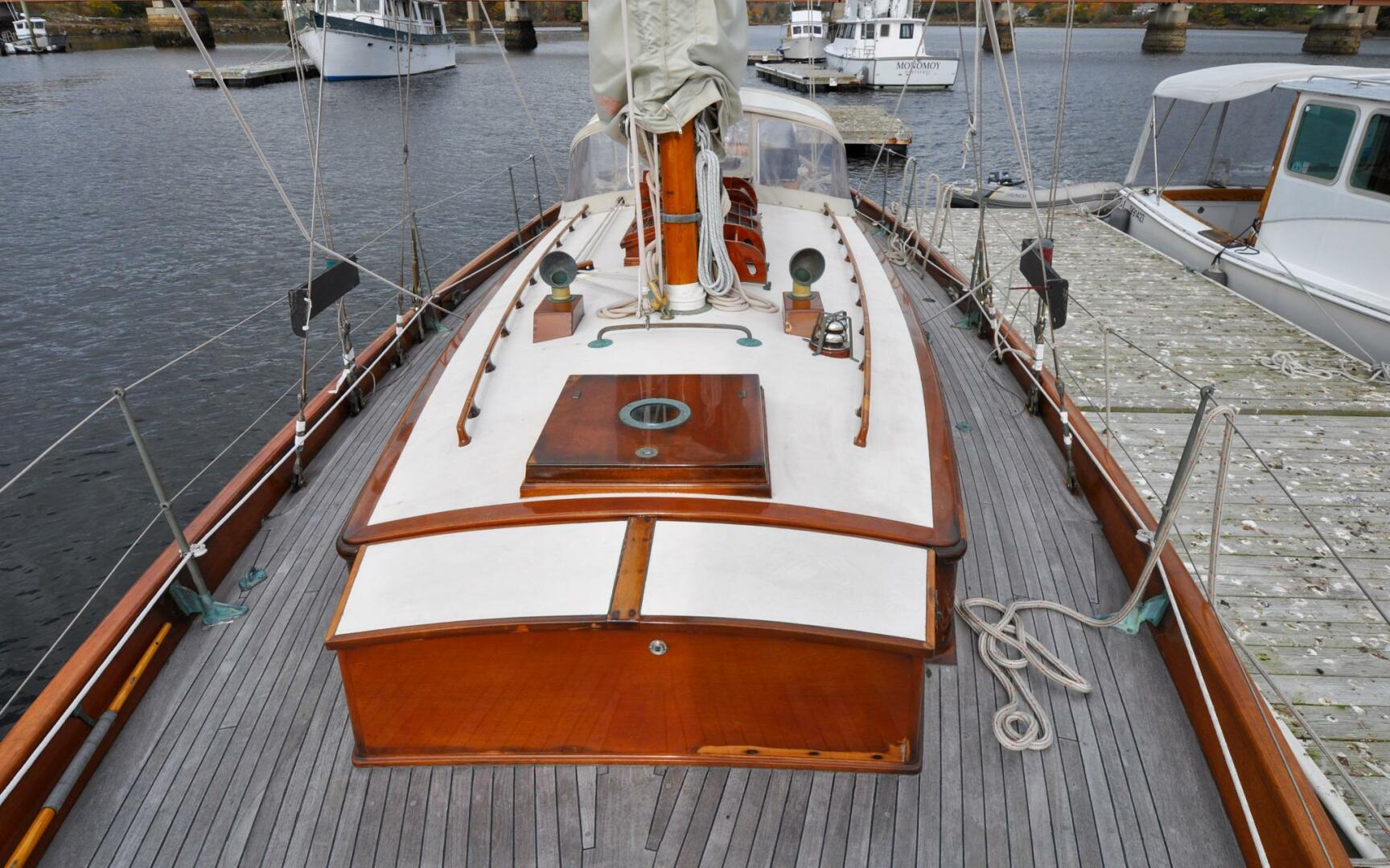 Slide: The Image of Eldridge McInnis 47 Cutter Prowess866 - 4154297