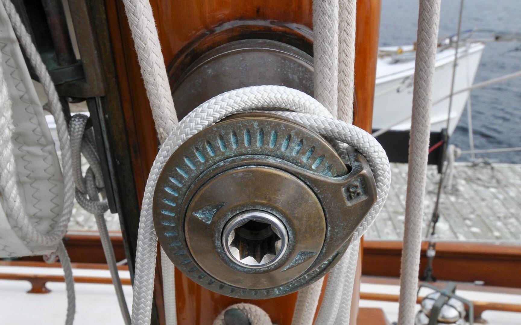 Slide: The Image of Eldridge McInnis 47 Cutter Prowess869 - 4154305