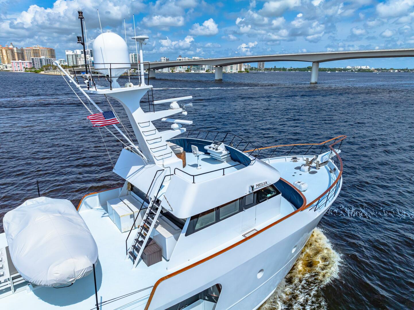 Slide: The Image of Custom Freeport Yachts - Expedition 1991 - 4868715