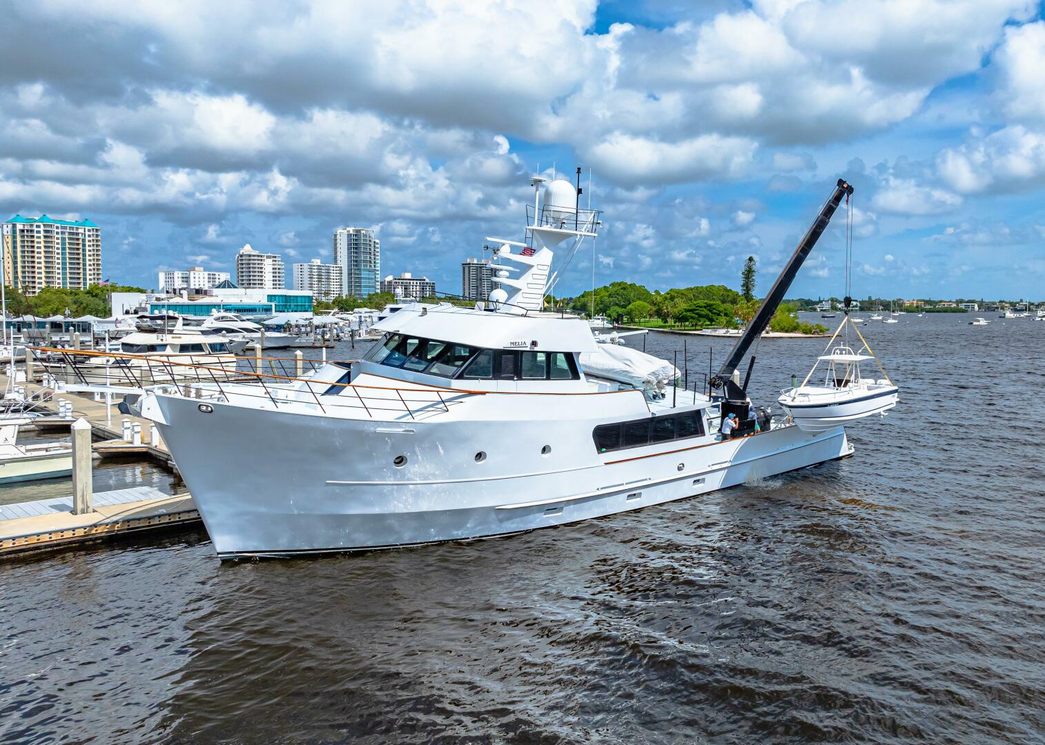 Slide: The Image of Custom Freeport Yachts - Expedition 1991 - 4868798