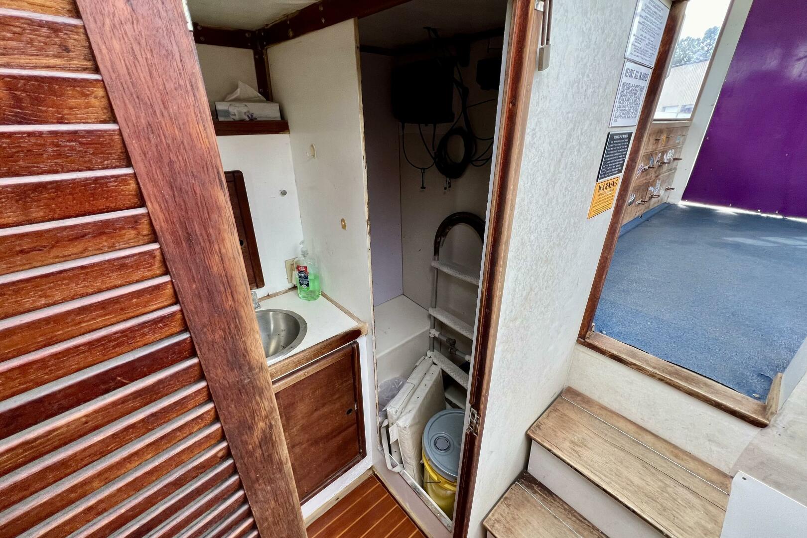 Slide: The Image of Custom Legnos 35 1985 - 5288310