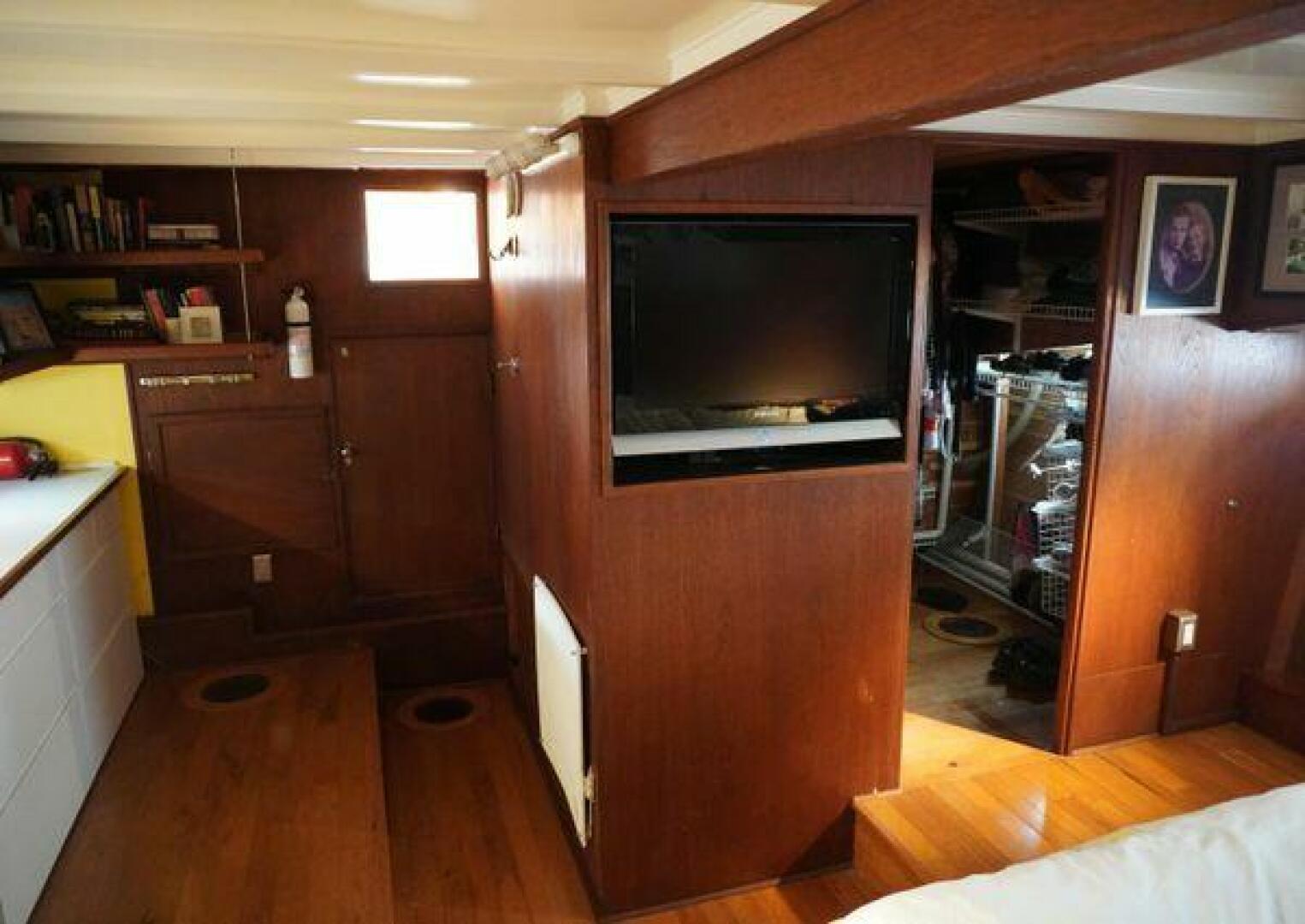 Slide: The Image of Custom Mason/Bragg Pilothouse Motoryacht 1986 - 5234249