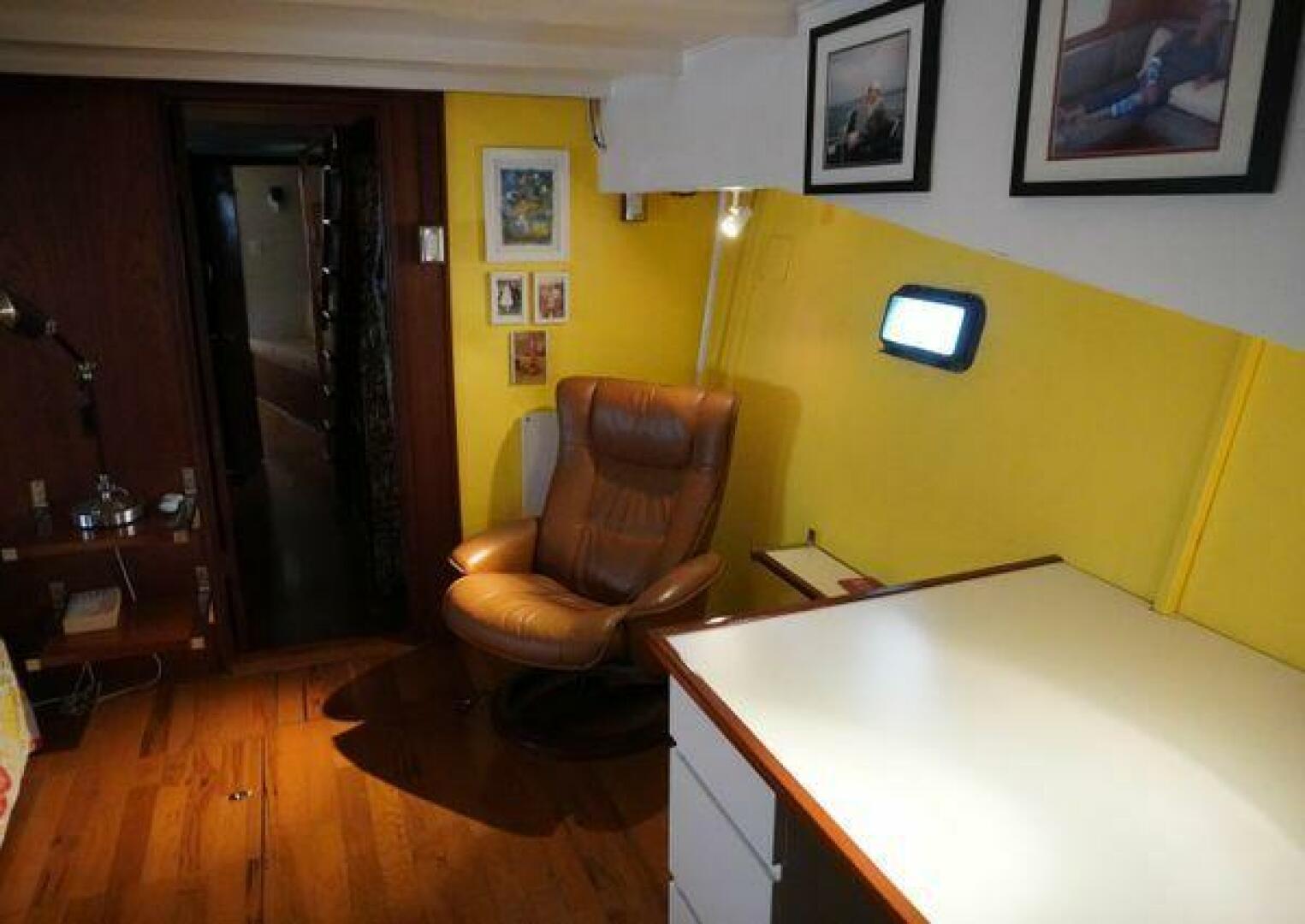 Slide: The Image of Custom Mason/Bragg Pilothouse Motoryacht 1986 - 5234248