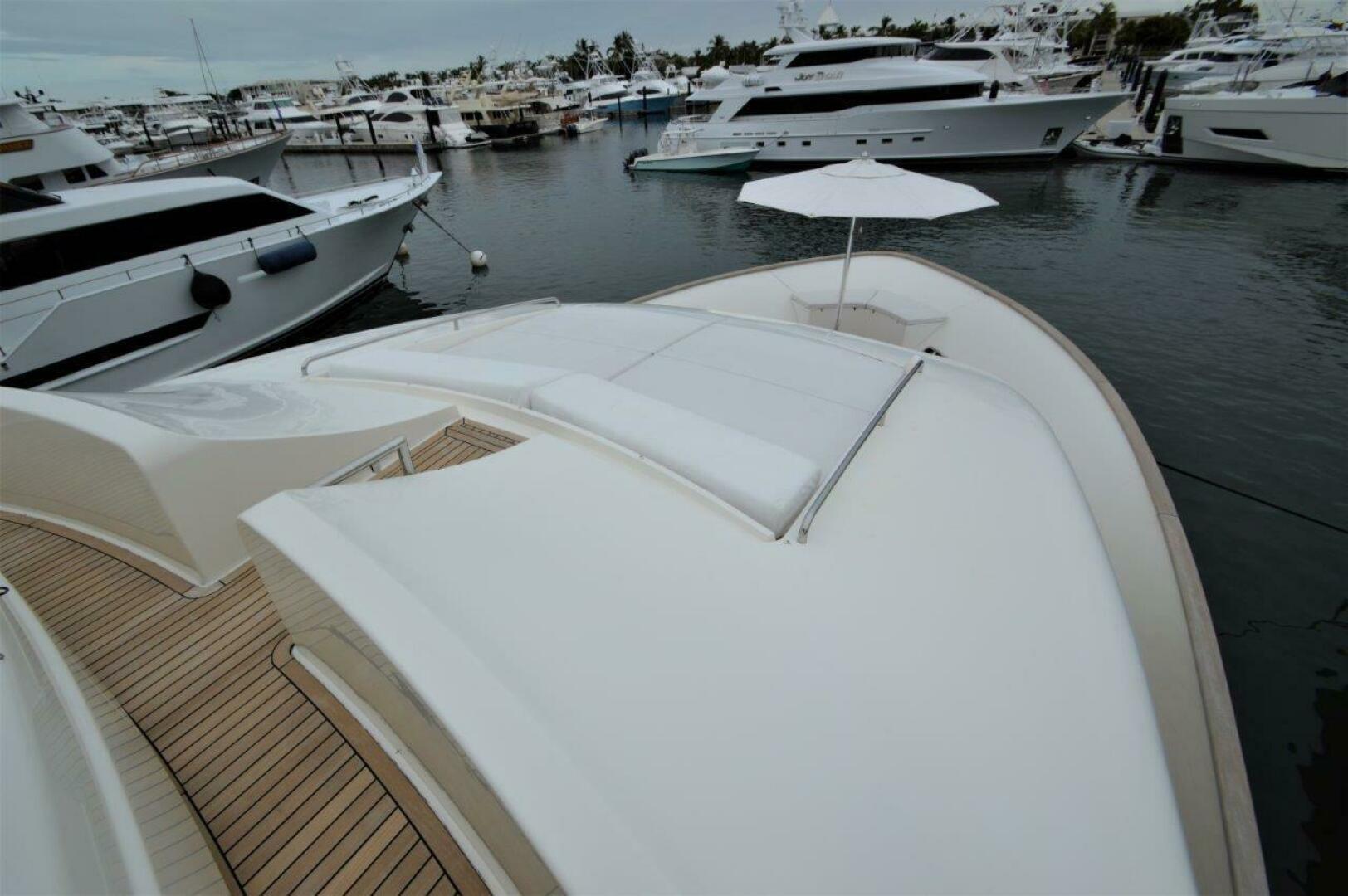 Slide: The Image of Custom Navetta 26 Crescendo 2013 - 4932733