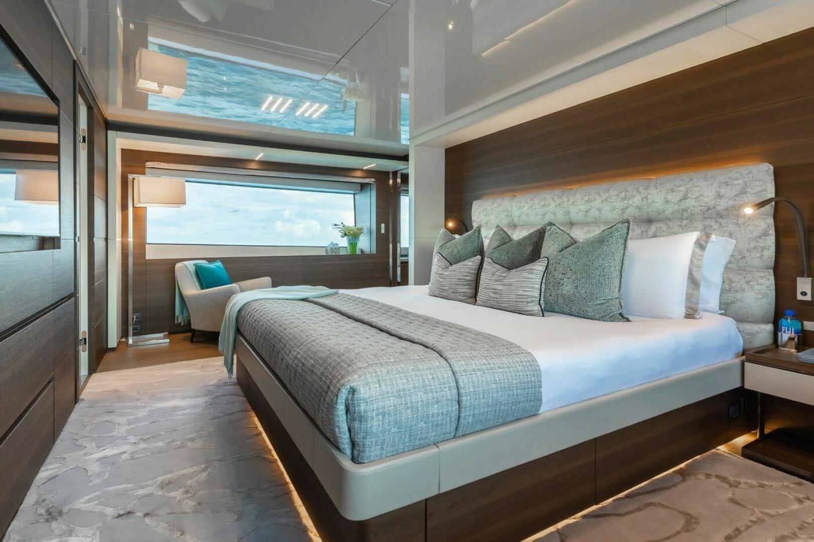 Slide: The Image of On Deck Owner's Cabin - 4172715