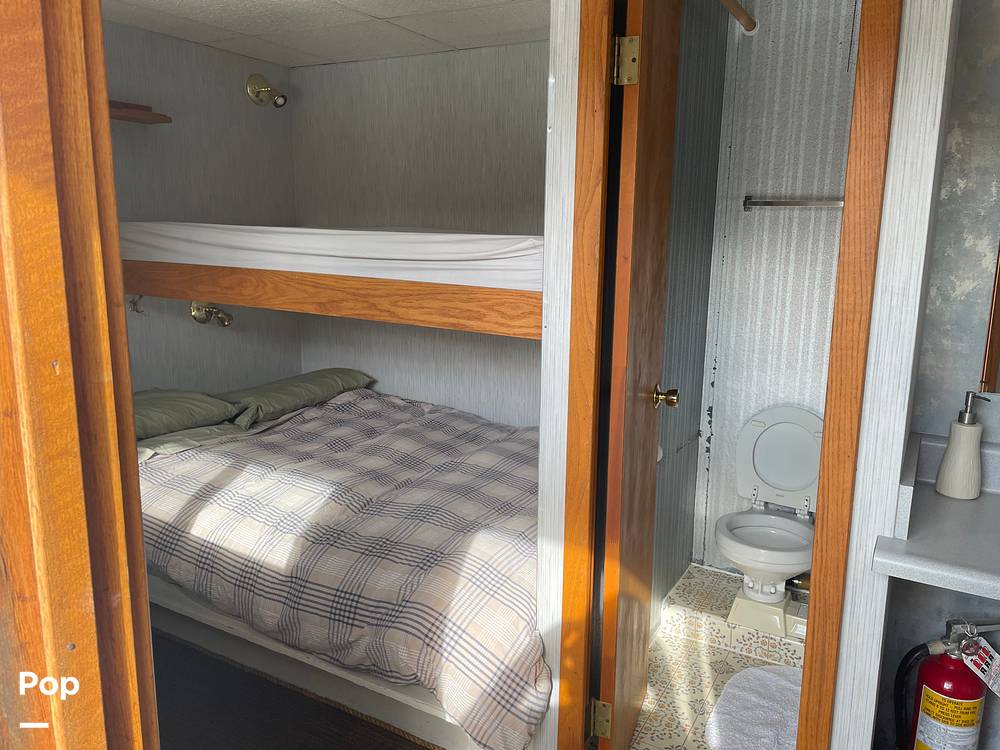 Slide: The Image of Stateroom (1 of 6) - 12643594