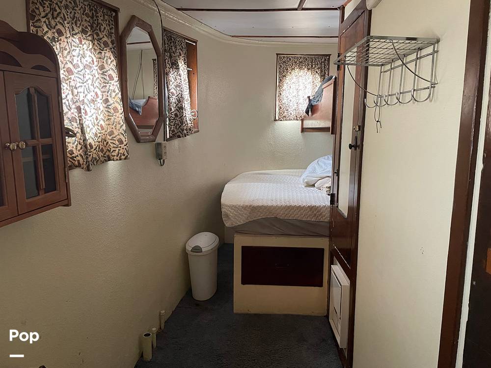 Slide: The Image of Stateroom (1 of 6) - 12643599