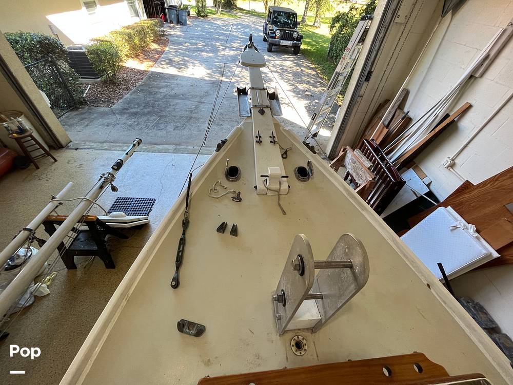 Slide: The Image of Custom Windward 28 2008 - 11436725