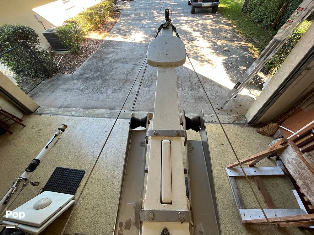 Slide: The Image of Custom Windward 28 2008 - 11436731