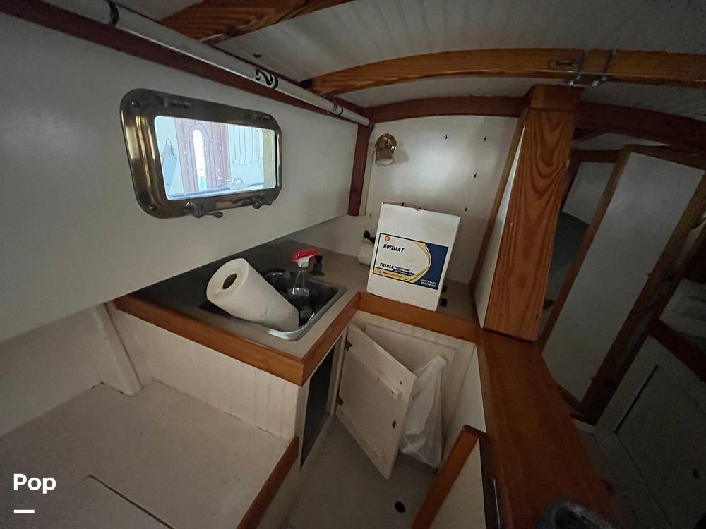 Slide: The Image of Custom Windward 28 2008 - 11436774