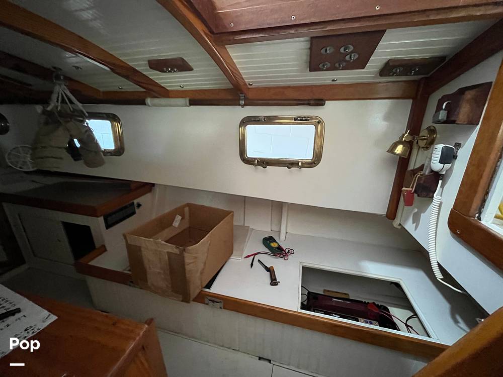 Slide: The Image of Custom Windward 28 2008 - 11436784