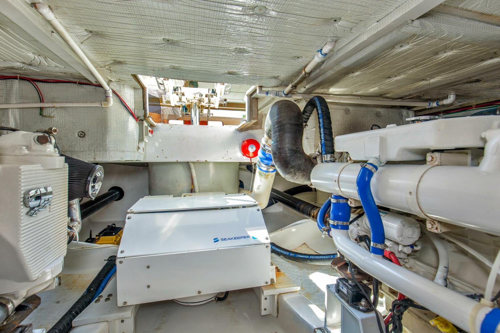 Slide: The Image of 48 ft Custom Carolina  2009 Room - 4688168