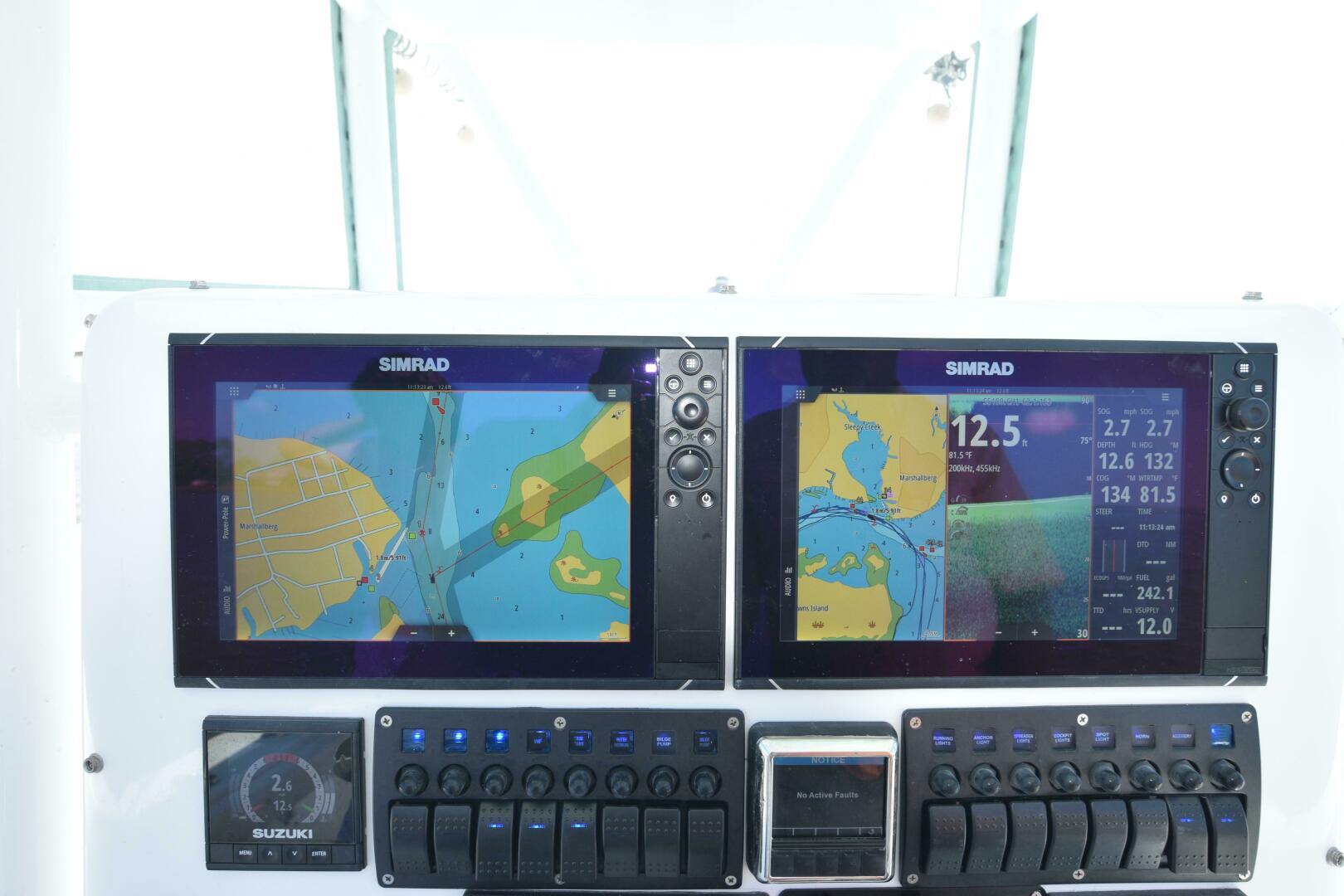 Slide: The Image of Custom Carolina Center Console 2019 - 4935925