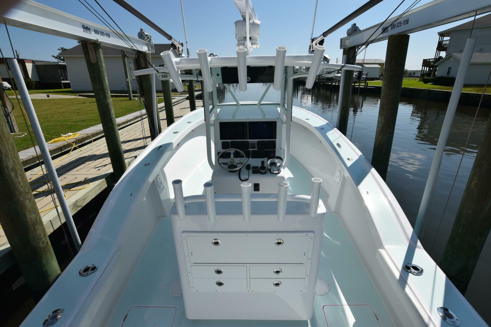 Slide: The Image of Custom Carolina Center Console 2019 - 4935954