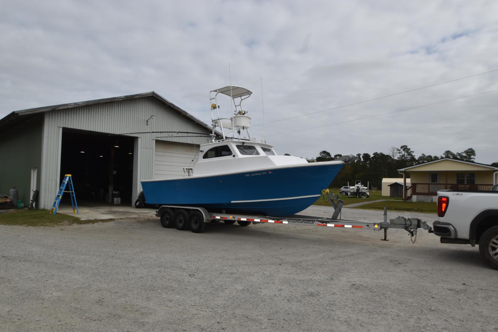 Slide: The Image of 2010 Custom Carolina 25 (4) - 3506018