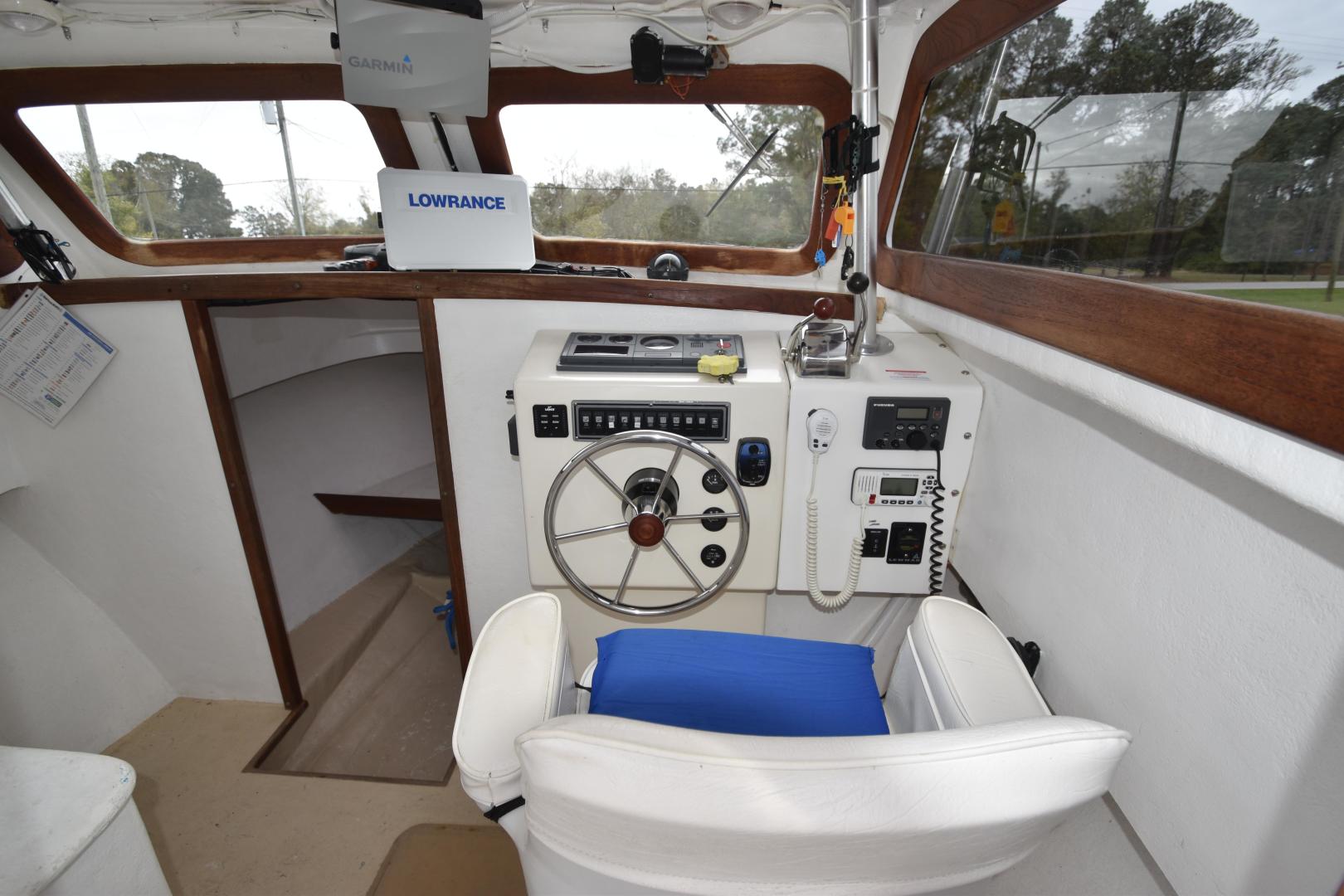 Slide: The Image of 2010 Custom Carolina 25 (33) - 3506067