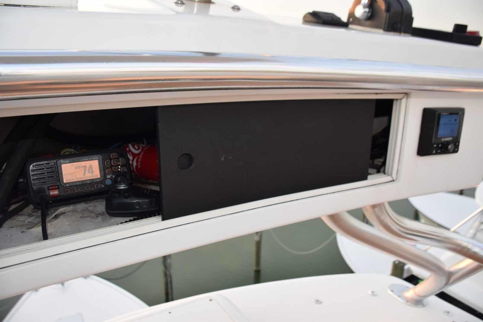Slide: The Image of Custom Carolina Wetsig Yachts Cape Fear 2000 - 3576558