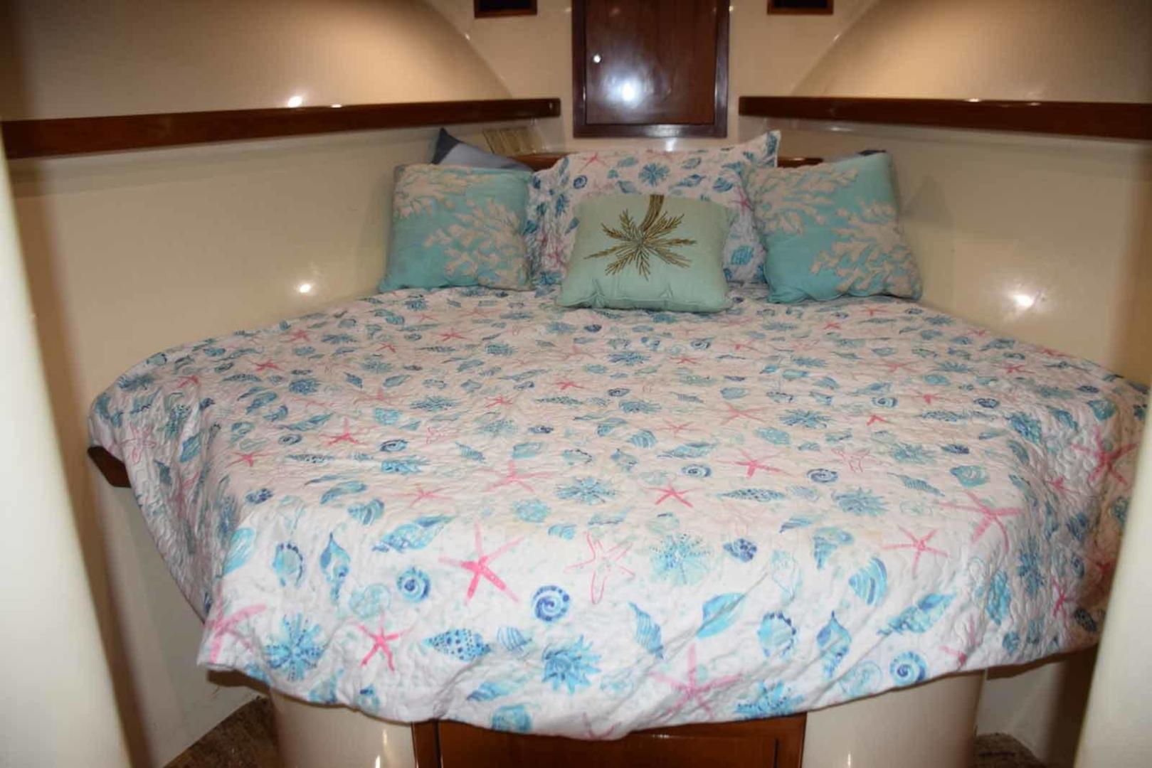 Slide: The Image of Custom Carolina Wetsig Yachts Cape Fear 2000 - 3576569
