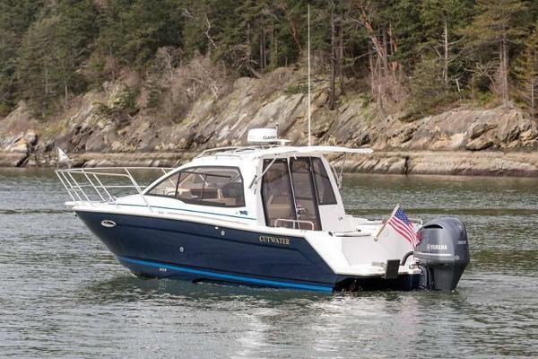 Slide: The Image of Cutwater 24 coupe 2022 - 0