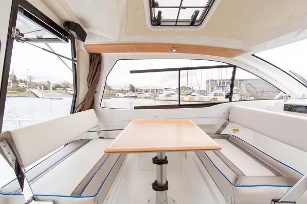 Slide: The Image of Cutwater 24 coupe 2022 - 4