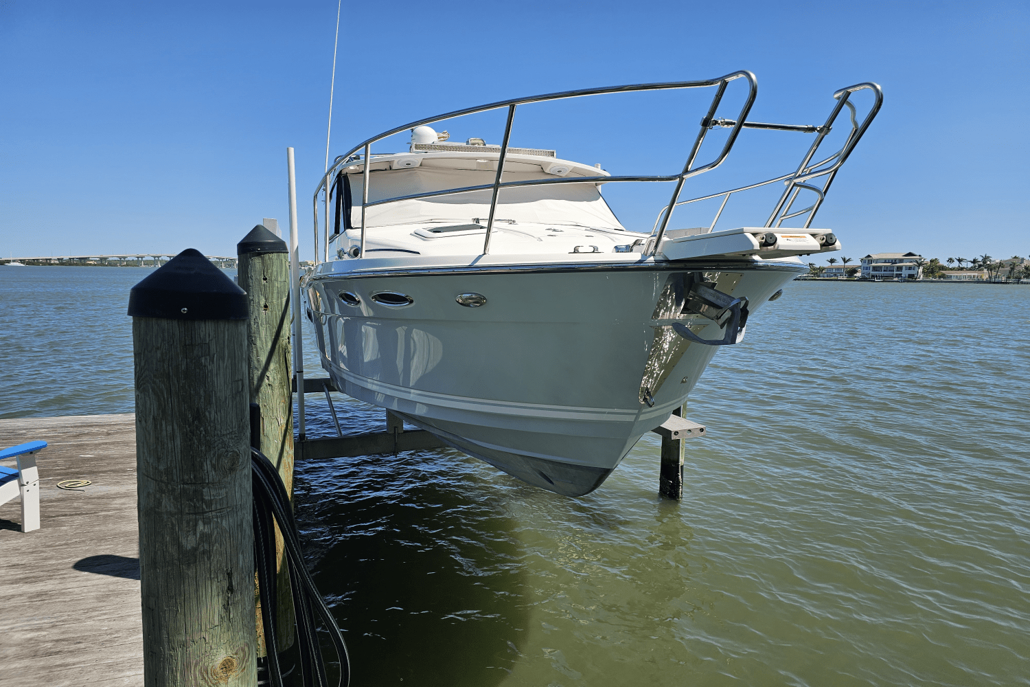 Slide: The Image of Cutwater 302 COUPE 2019 - 2