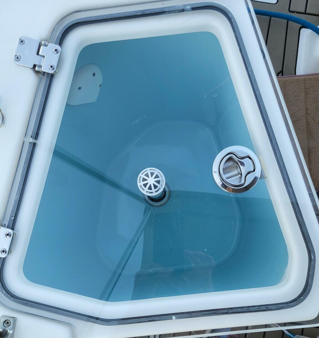 Slide: The Image of Cutwater C-288 Coupe 2023 - 5628432