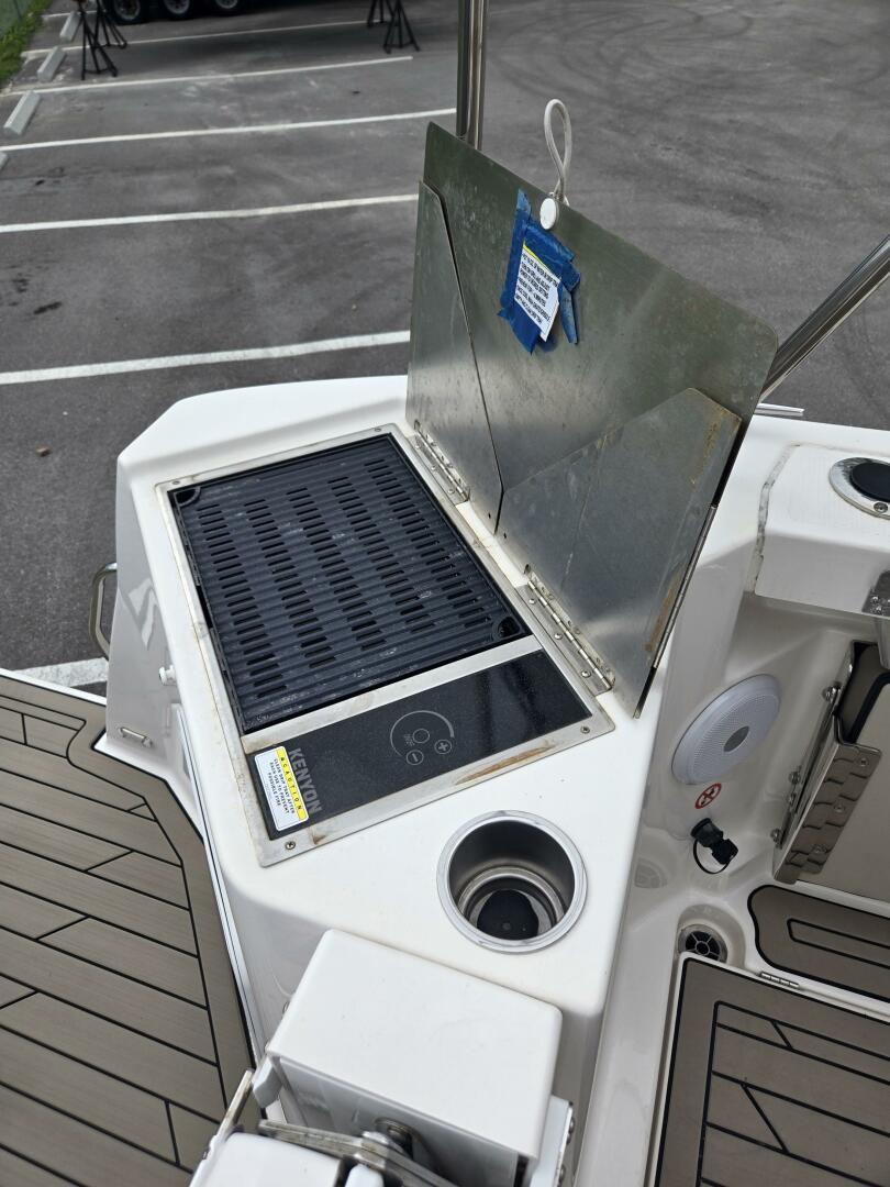 Slide: The Image of Cutwater C-288 Coupe 2023 - 5628500