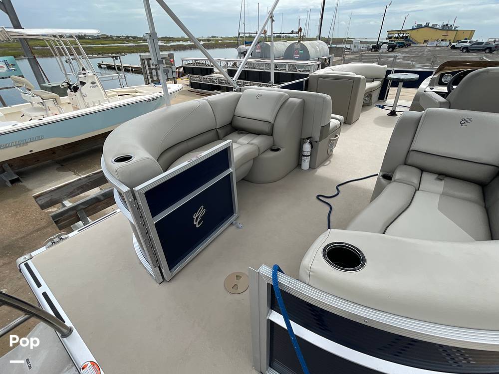 Slide: The Image of Stern Gate/passenger Seating With Storage - 39