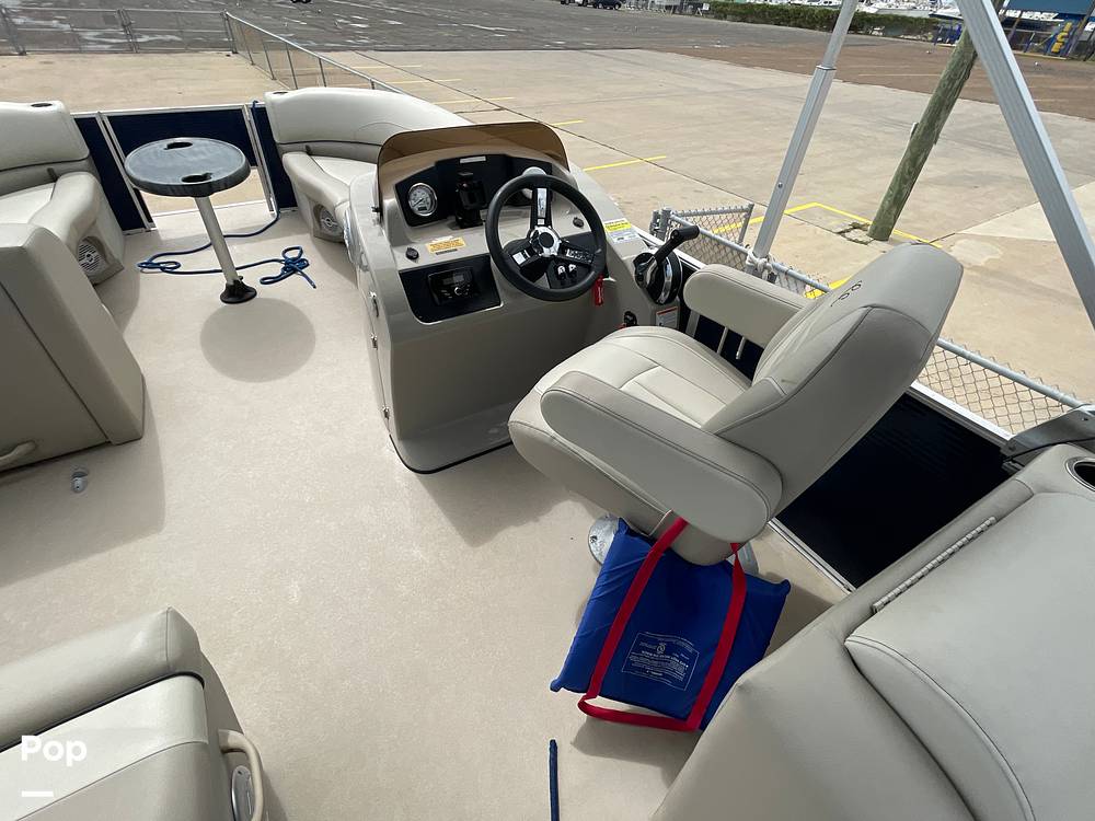 Slide: The Image of Swivel Captians Seat - 50