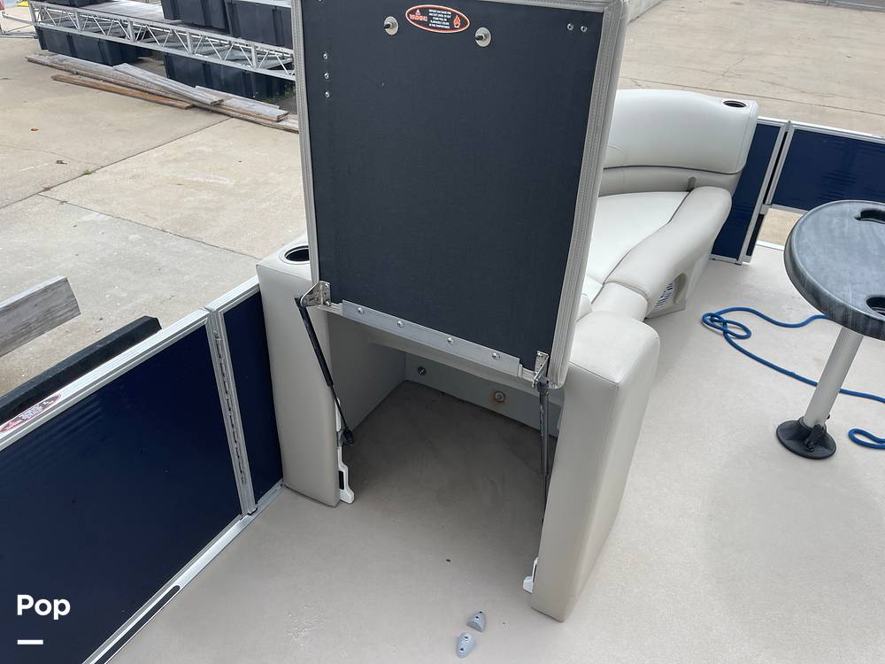 Slide: The Image of Compartment Storage - 66