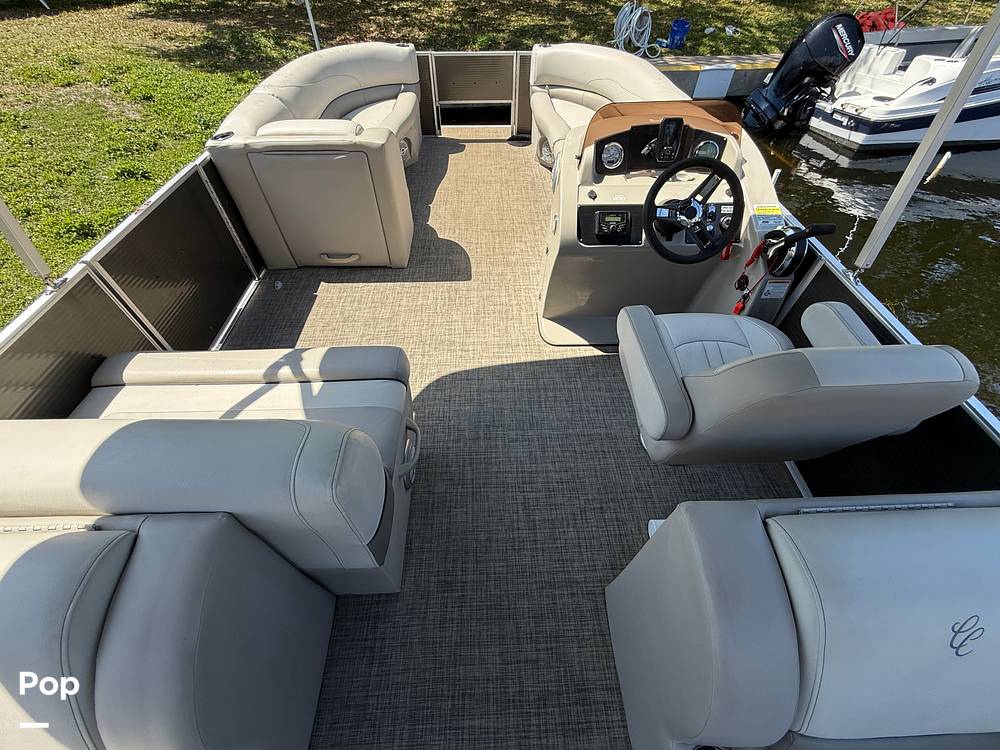 Slide: The Image of Large Open Deck - 15262364